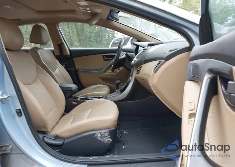 2013 Hyundai Elantra Limited z USA, uszkodzony, nr VIN KMHDH4AE8DU660972